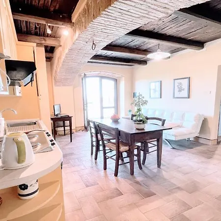 Exclusive Pool-open Year-spoleto Biofarm-slps 8-village Shops, Bar1 Km 5 *