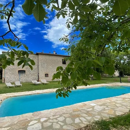 Exclusive Pool-open Year-spoleto Biofarm-slps 8-village Shops, Bar1 Km 5 * Poreta
