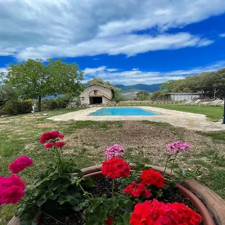 Exclusive Pool-open Year-spoleto Biofarm-slps 8-village Shops, Bar1 Km 5 Bauernhof *